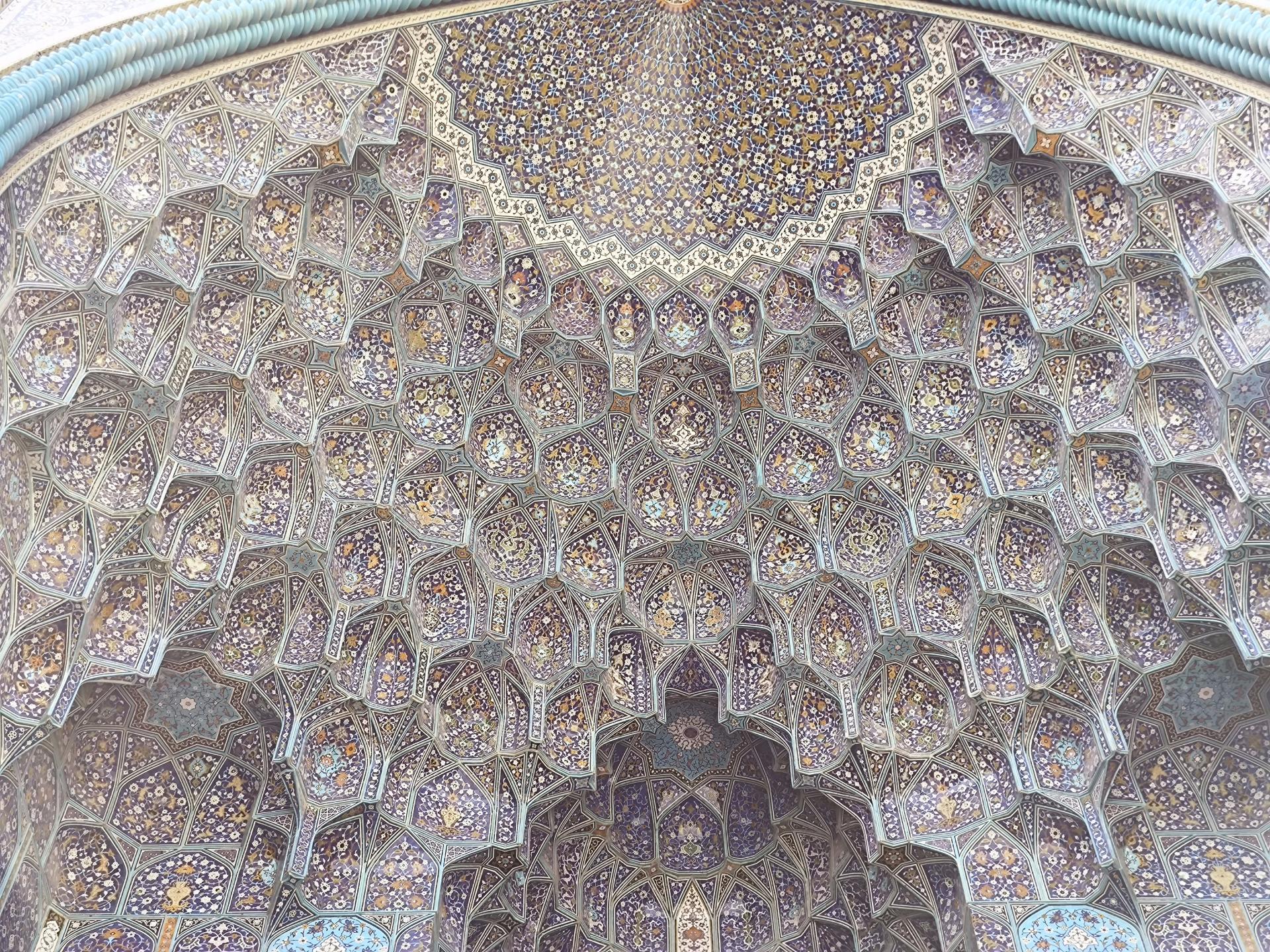 عکس درب تاریخی مسجد جامع عباسی