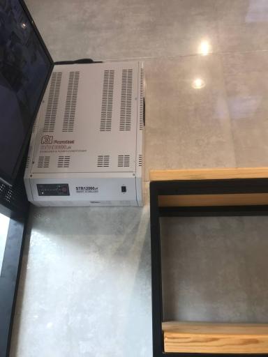 عکس الکتریکی لومن برق ساختمان