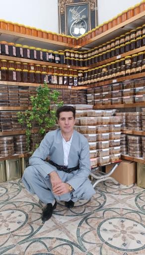 عکس عسل فروشی رحمتی