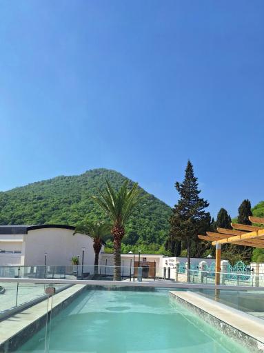 آب درمانی هتل پارسیان