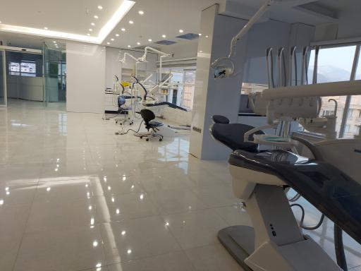 عکس کلینیک دندانپزشکی دکتر باغستانی