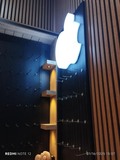 عکس مهرنوش استور