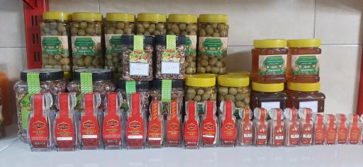 عکس سبزی خرد کنی آزاده