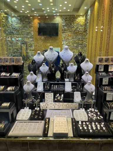 عکس ویولت گلد 