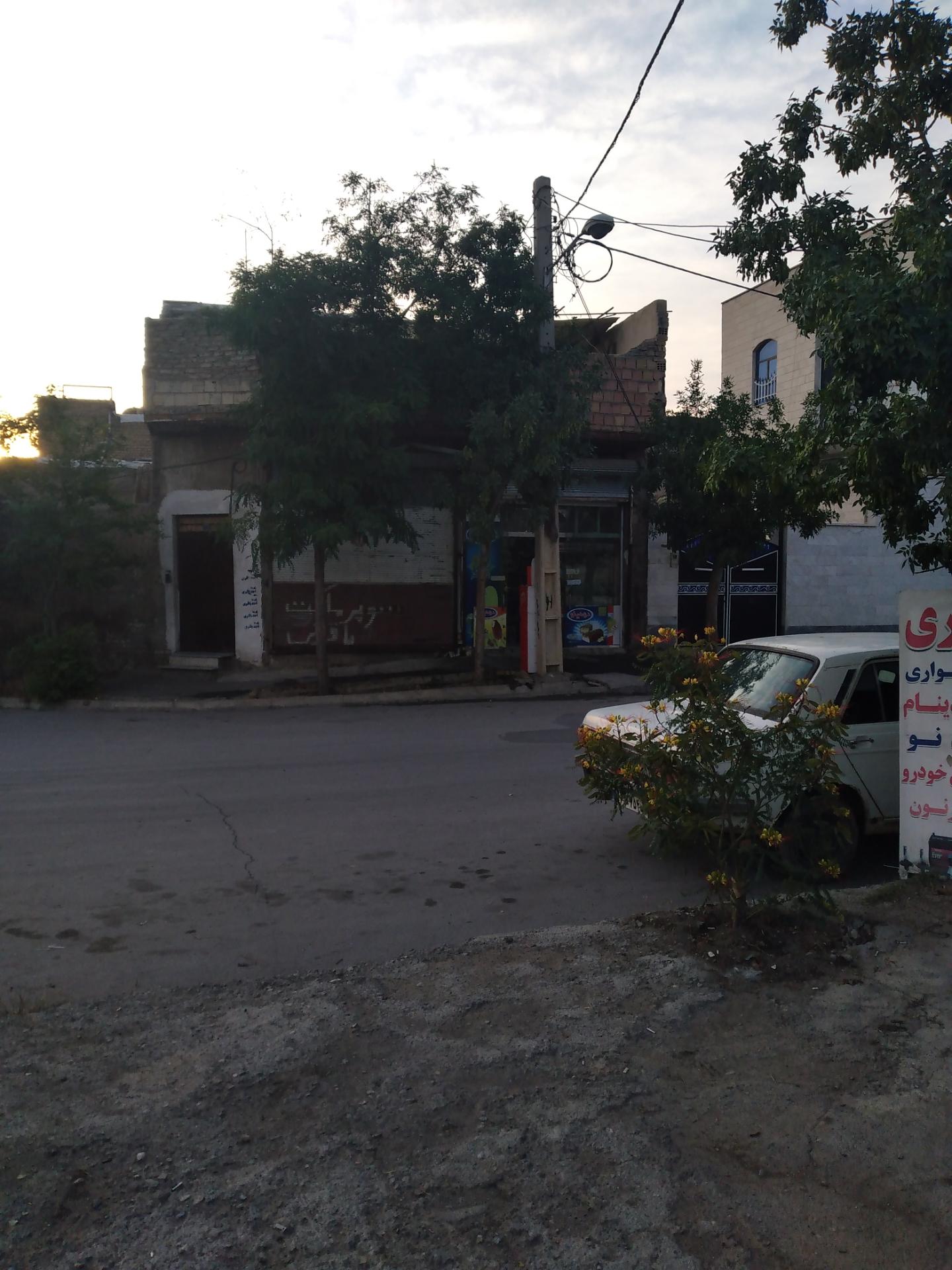 عکس سوپرمارکت ‌عمواکبر