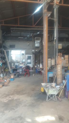 عکس کارگاه تعمیرات الکتروپمپ و الکتروموتور تقوی