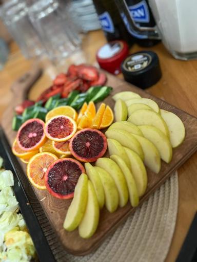 عکس رستوران سنتی سرو