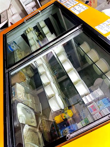 عکس لبنیاتی جوادی 