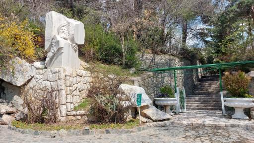 عکس نمازخانه بوستان جمشیدیه