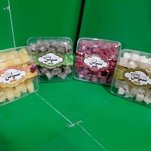 عکس لبنیات و بستنی سنتی آوازه