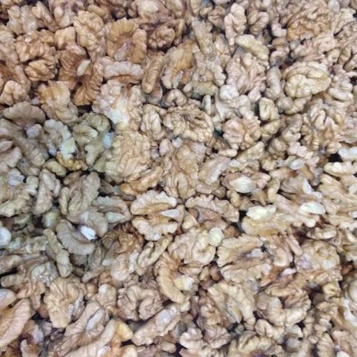 عکس لبنیات و بستنی سنتی آوازه