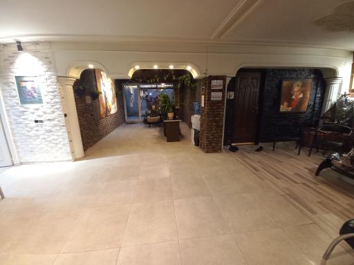 عکس آموزشگاه موسیقی گاهان