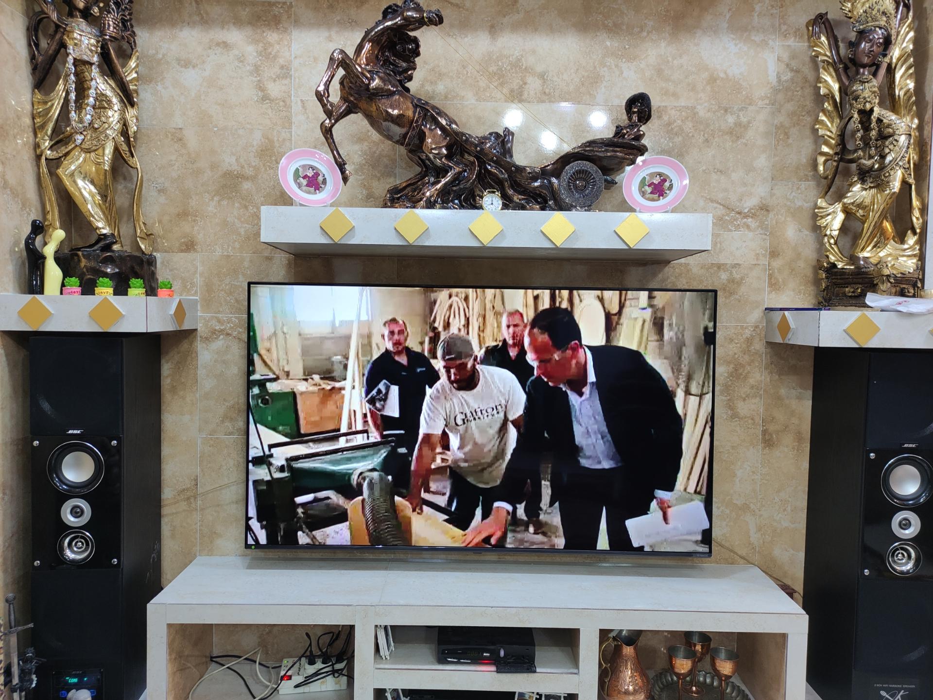 عکس تعمیرات تلویزیون عابدفر