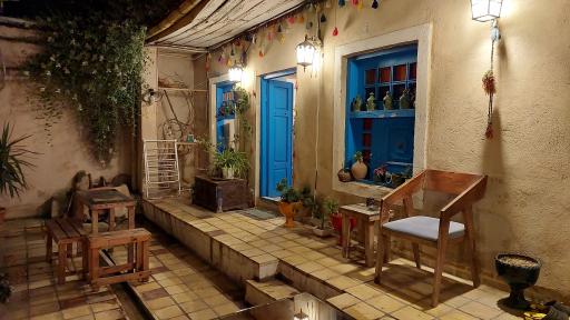 عکس اقامتگاه بومگردی عمارت صدر