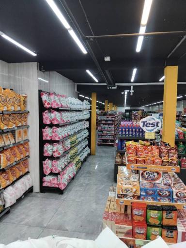 عکس هایپر مارکت نشاط (شعبه2)
