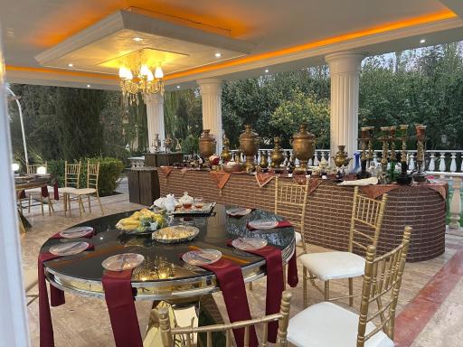 عکس عمارت مجلل بهار گاردن