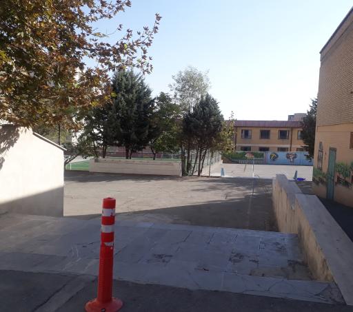 عکس دبیرستان پسرانه شهید باقری