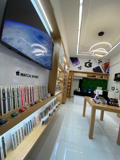 عکس فروشگاه موبایل اپل استور بکان
