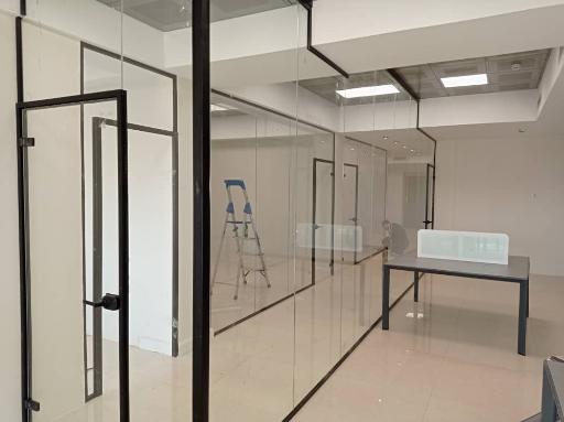 عکس گروه صنعتی اوج