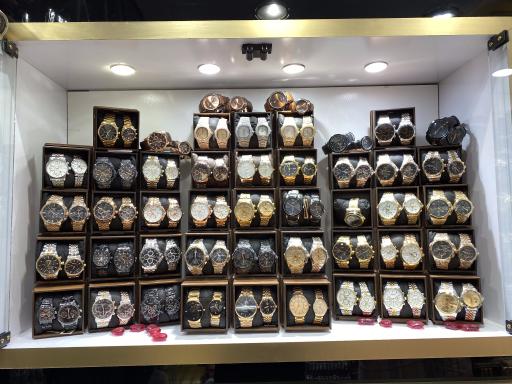 عکس گالری آرایشی رزا