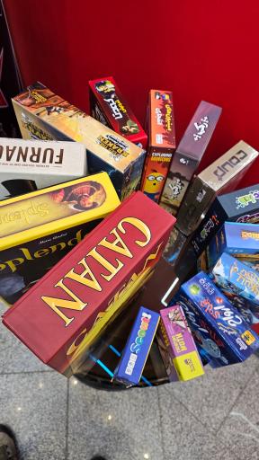 عکس کافه بازی آدرنالین