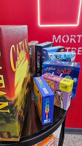 عکس کافه بازی آدرنالین