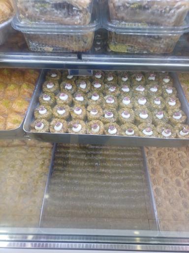 عکس نان شیرینی سرگل