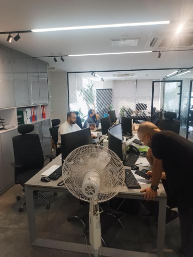 عکس کارگزاری توانا (مشاوران سهام سابق)