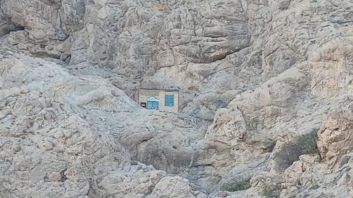 عکس بی بی حور و بی بی نور