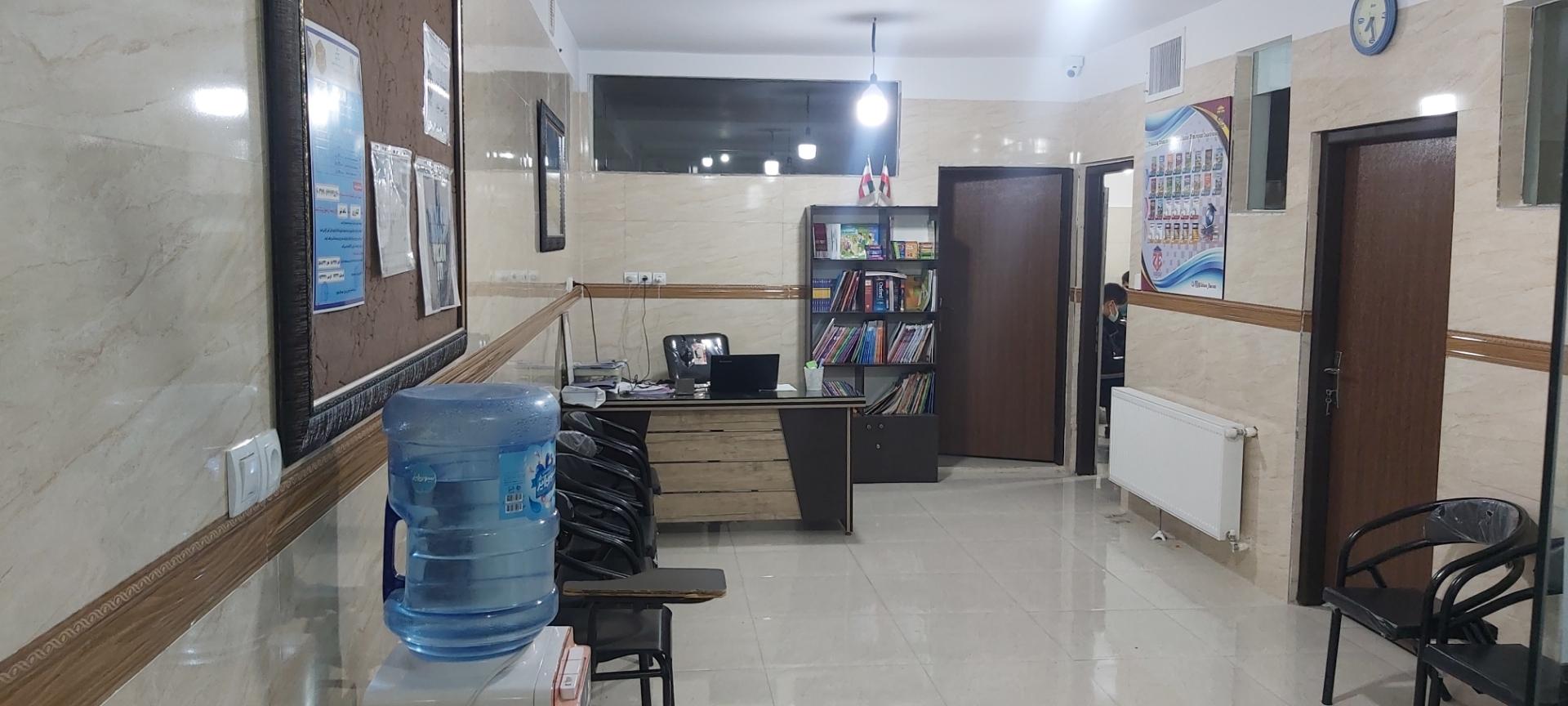 عکس آموزشگاه زبان امروز