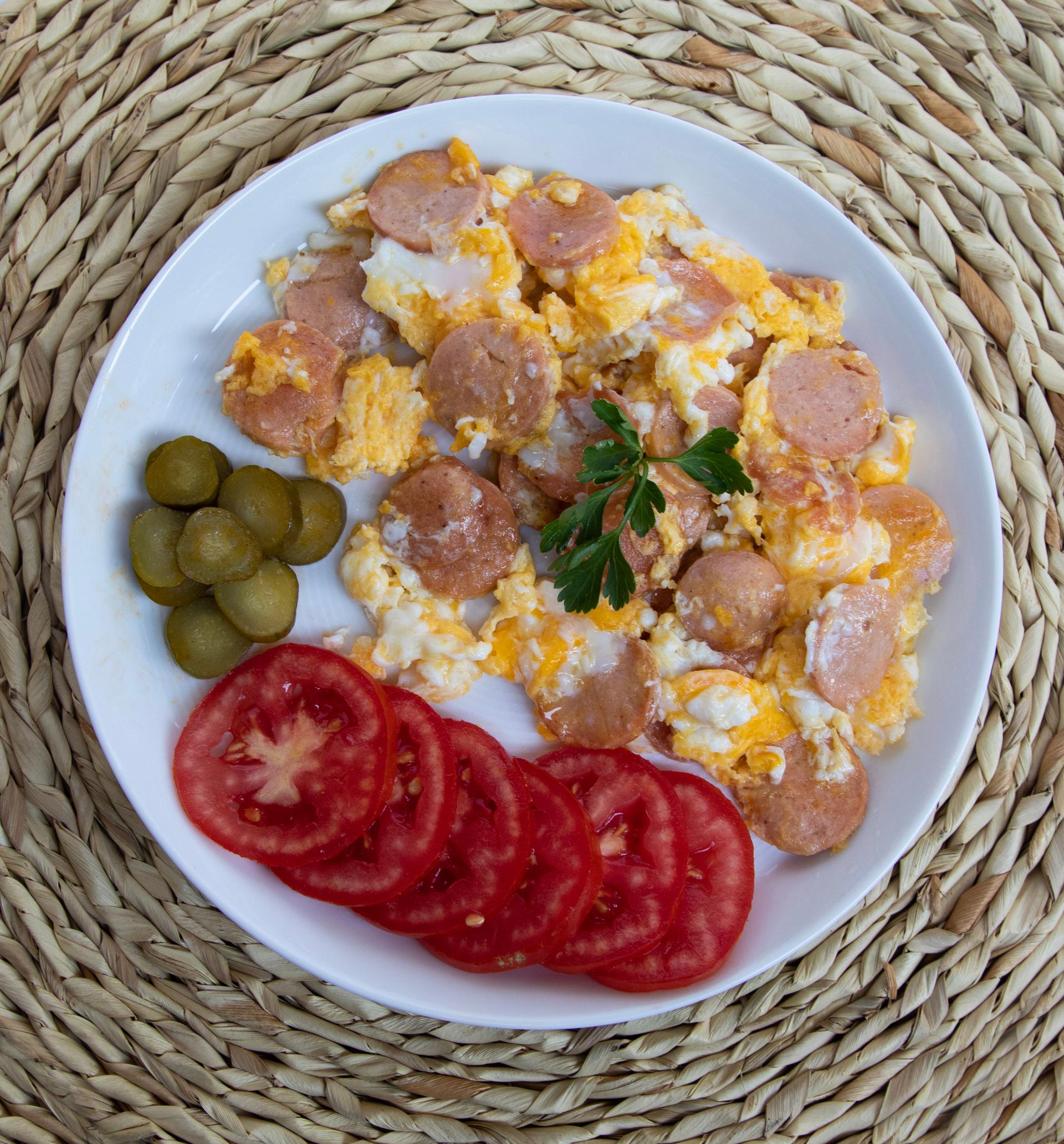 عکس قهوه خانه و دیزی سرای سنتی مولانا 