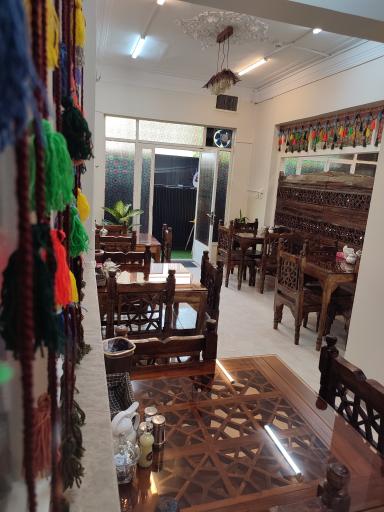 عکس قهوه خانه و دیزی سرای سنتی مولانا 