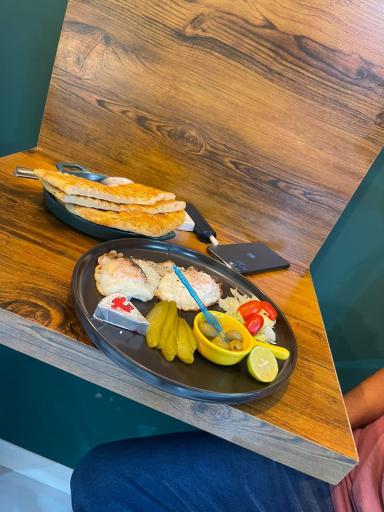 عکس کافه صبحانه نیهاد