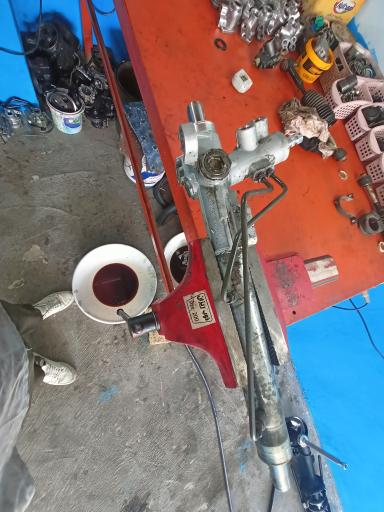 عکس تعمیر جعبه فرمان و پمپ هیدرولیک تهران