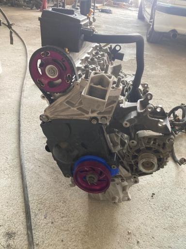 عکس اورکا گاراژ