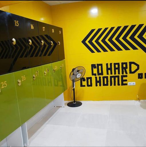 عکس باشگاه بدنسازی عصر بدن