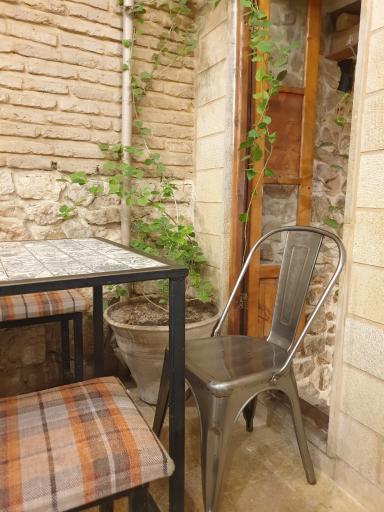 عکس رستوران دوسی