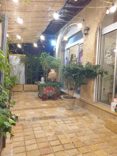 عکس رستوران دوسی