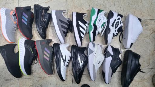 عکس کیف و کفش وحید