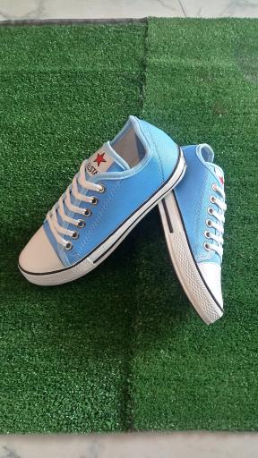 عکس کیف و کفش وحید