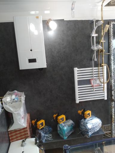 عکس نمایندگی بوتان  اشتهارد