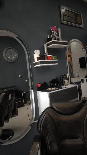 عکس آرایشگاه سید جمال‌الدین