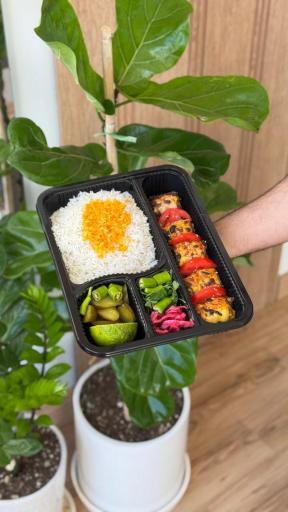 آشپزخانه دیگ و دلبر کاشان