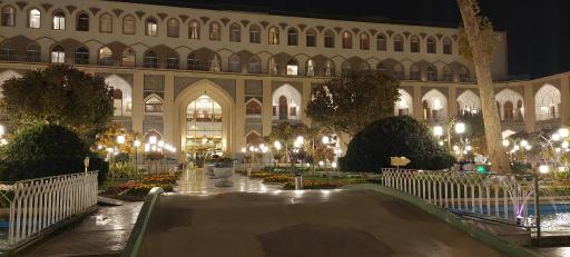 عکس هتل عباسی اصفهان