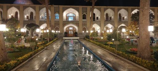 عکس هتل عباسی اصفهان