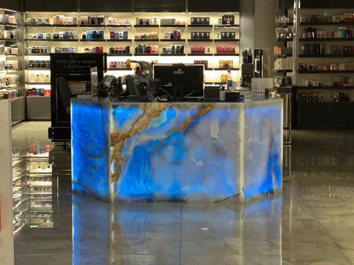 عکس عطر ویانا