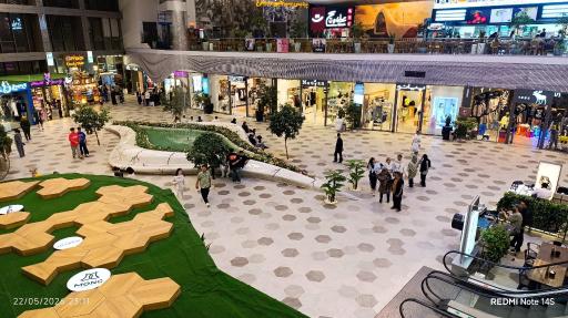 عکس سرای گردشگری سیمرغ