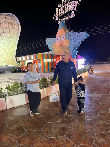 عکس سرای گردشگری سیمرغ