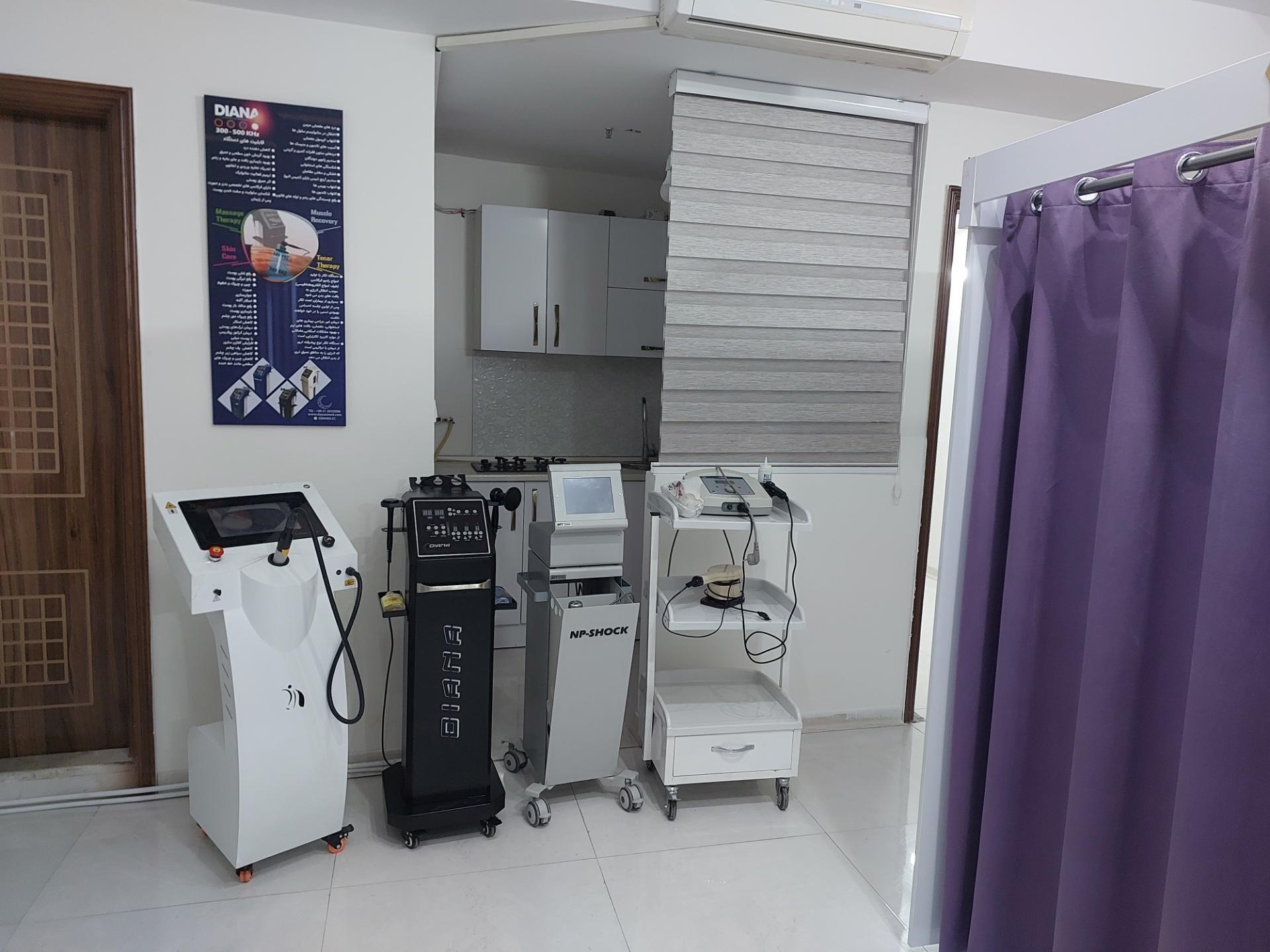 عکس فیزیوتراپی آبان