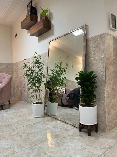 عکس کلینیک زیبایی هیوا